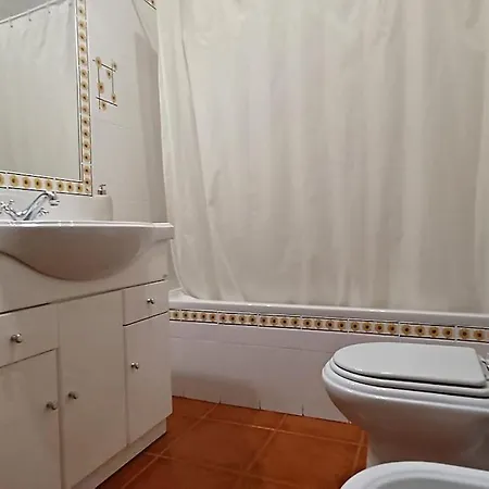 Maison Avec Grande Terrasse Armação de Pêra